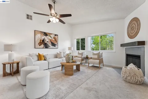 $499,000 | 26 Raintree Court, Unit 30, Hayward, CA 94544