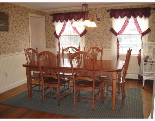 307 New Meadow Road Barrington, RI 02806 - Photo 7 of 12 Dining Room.