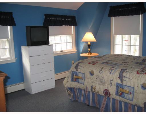 307 New Meadow Road Barrington, RI 02806 - Photo 8 of 12 Other.