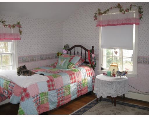 307 New Meadow Road Barrington, RI 02806 - Photo 9 of 12 Other.