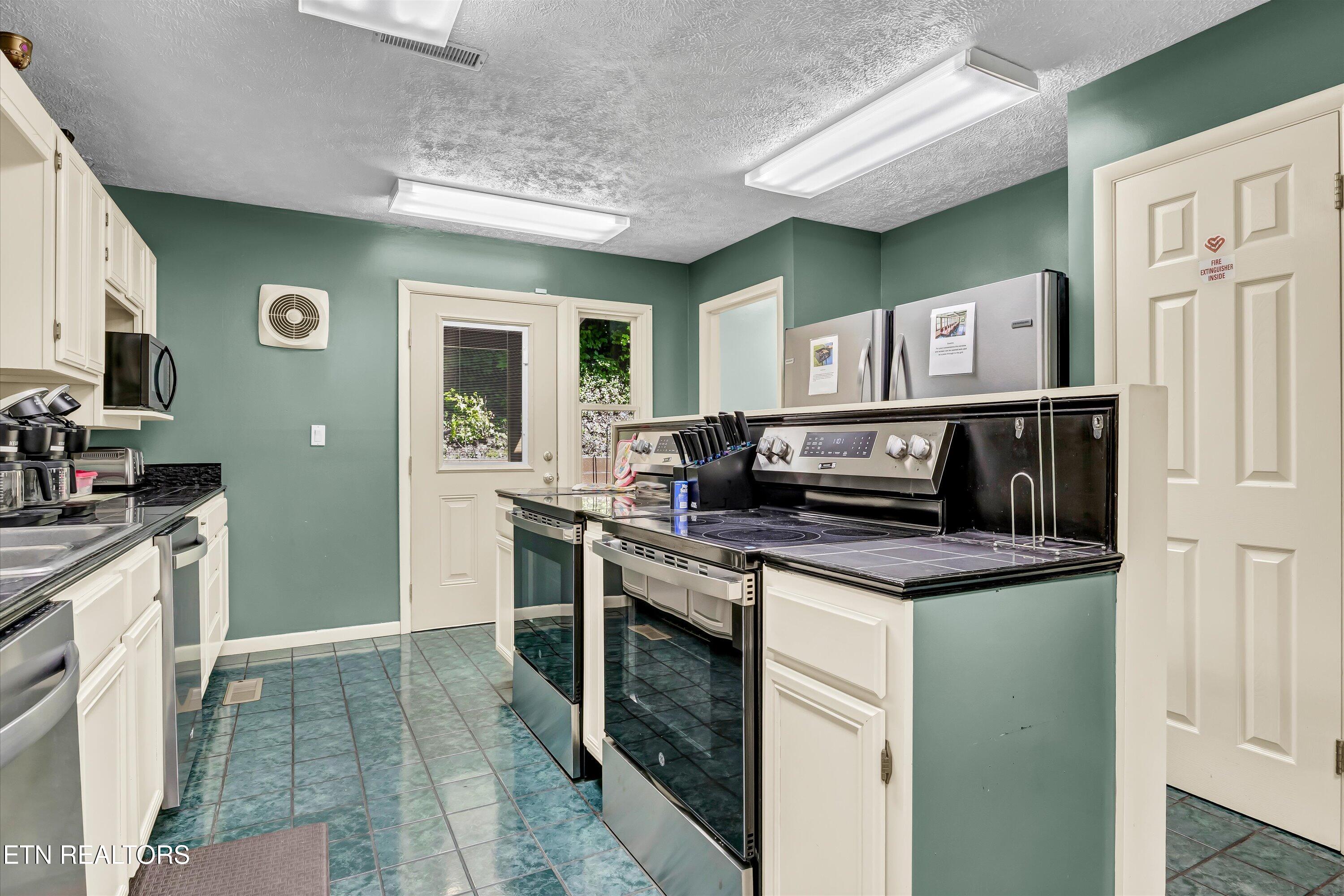 3950 Castle Road Gatlinburg, TN 37738 - Photo 11 of 56 15-3950 Castle Rd-15