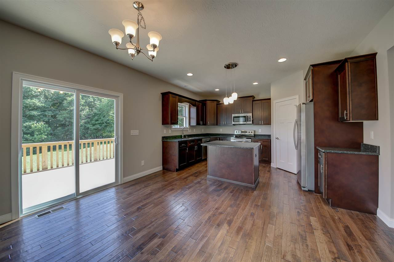 10268 Limerick Circle Covington, KY 41015 - Photo 5 of 30