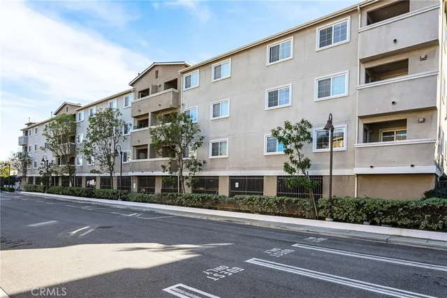 $629,000 | 1401 Lomita Boulevard, Unit 108, Harbor City, CA 90710
