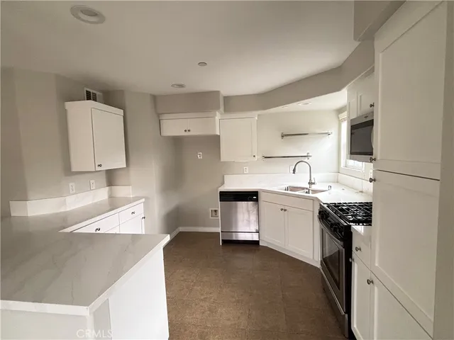 $629,000 | 1401 Lomita Boulevard, Unit 108, Harbor City, CA 90710