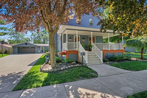 $349,900 | 928 North Wenona Avenue, Bay City, MI 48706