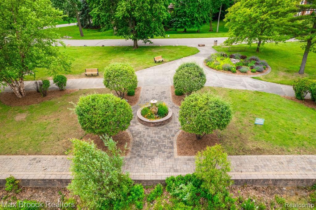 5076 Watergate Road West Bloomfield, MI 48323 - Photo 38 of 41