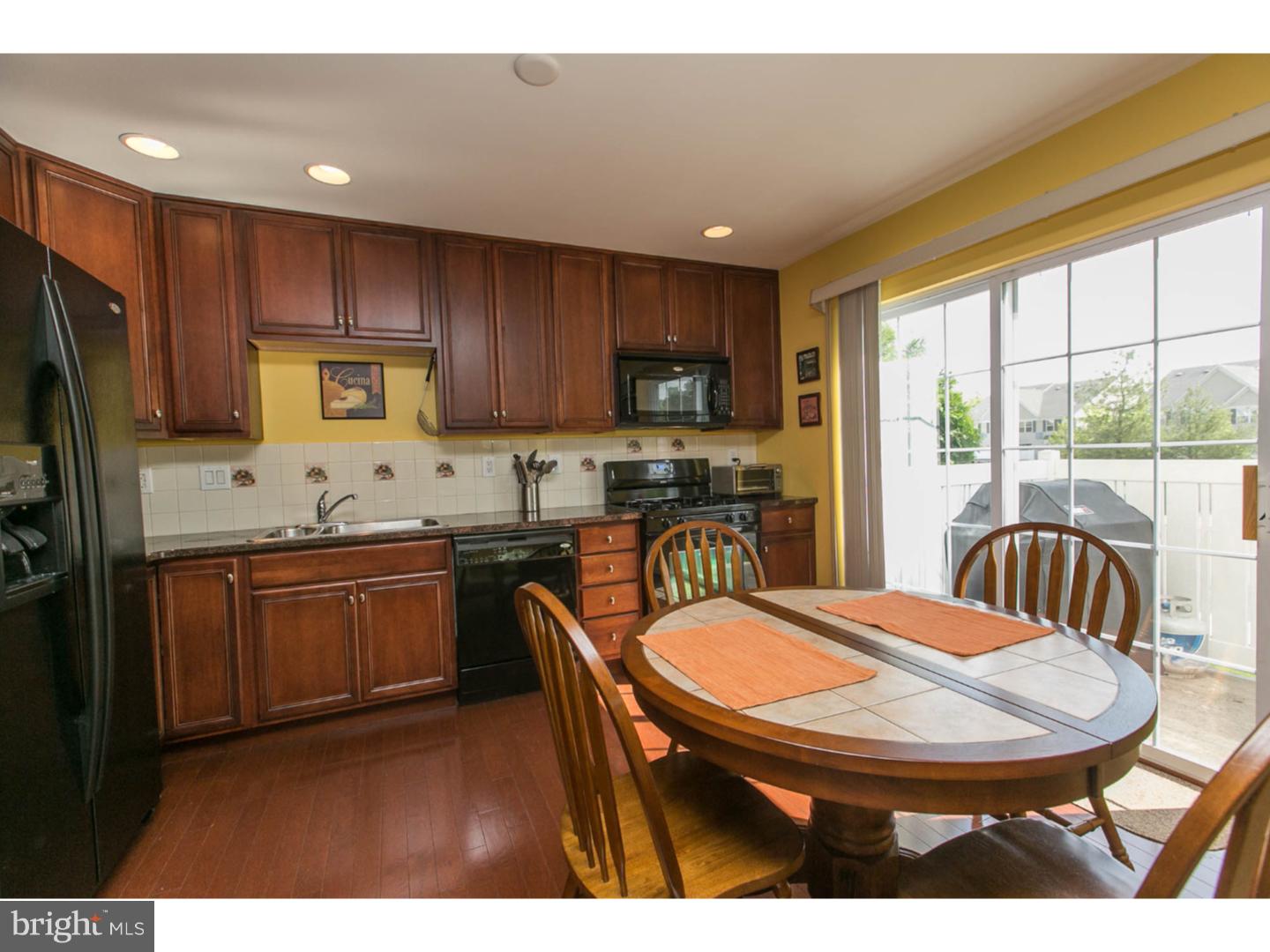 284 Flagstone Road, Unit 5 Chester Springs, PA 19425 - Photo 8 of 25 Gallery Image 8