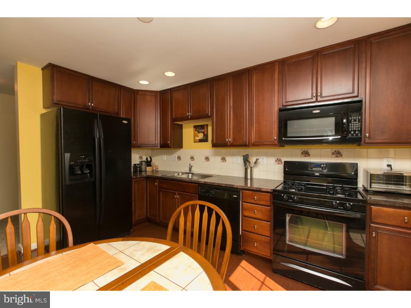 284 Flagstone Road, Unit 5 Chester Springs, PA 19425 - Photo 9 of 25 Gallery Image 9