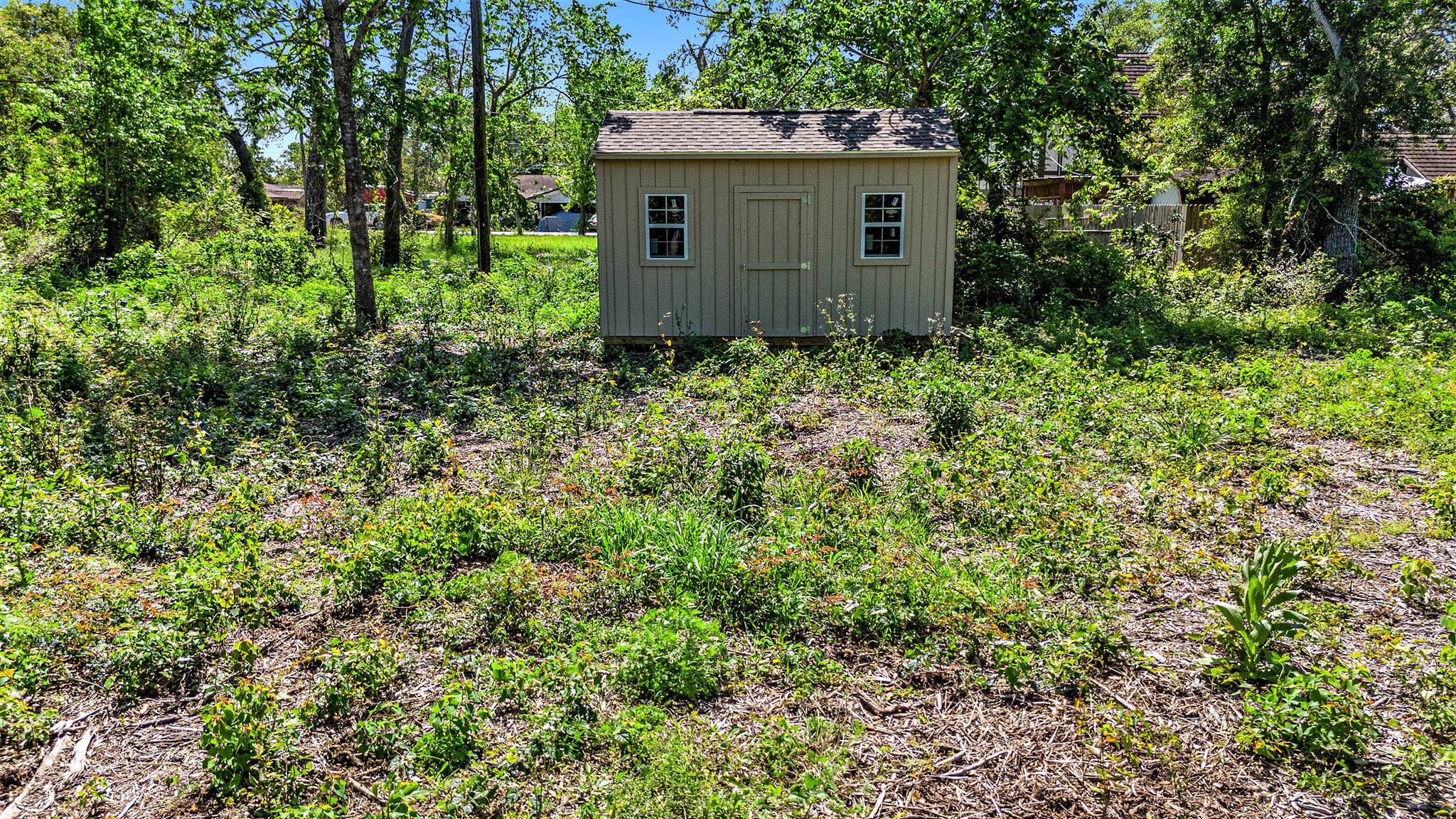 508 Donaldson Street La Porte, TX 77571 - Photo 8 of 16 a view of a back yard