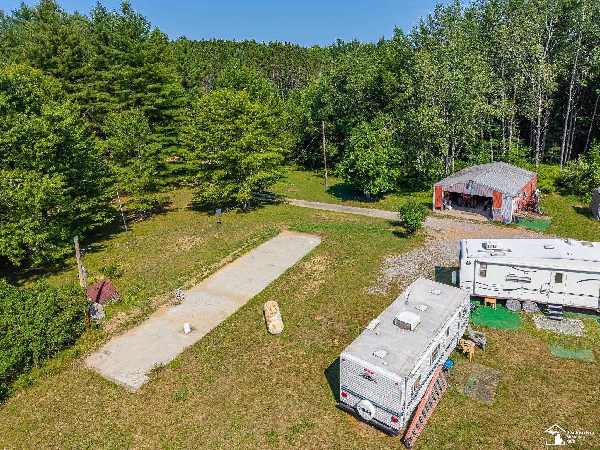 3850 Clarwin Road Gladwin, MI 48624 - Photo 36 of 46 Gallery Image 36