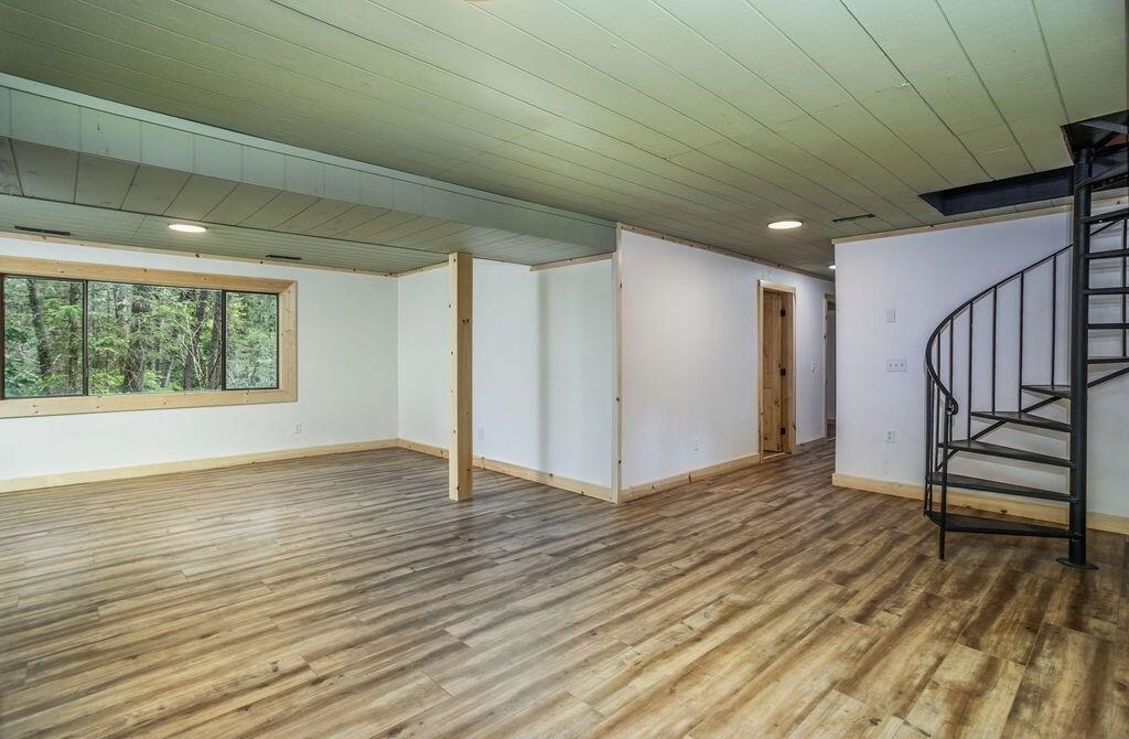 2313 Hickey Way Addy, WA 99101 - Photo 17 of 30