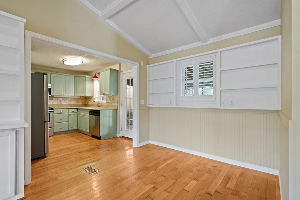 126 College Street Blue Ridge, GA 30513 - Photo 13 of 35