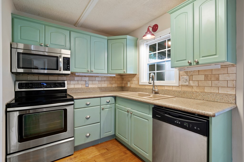 126 College Street Blue Ridge, GA 30513 - Photo 17 of 35