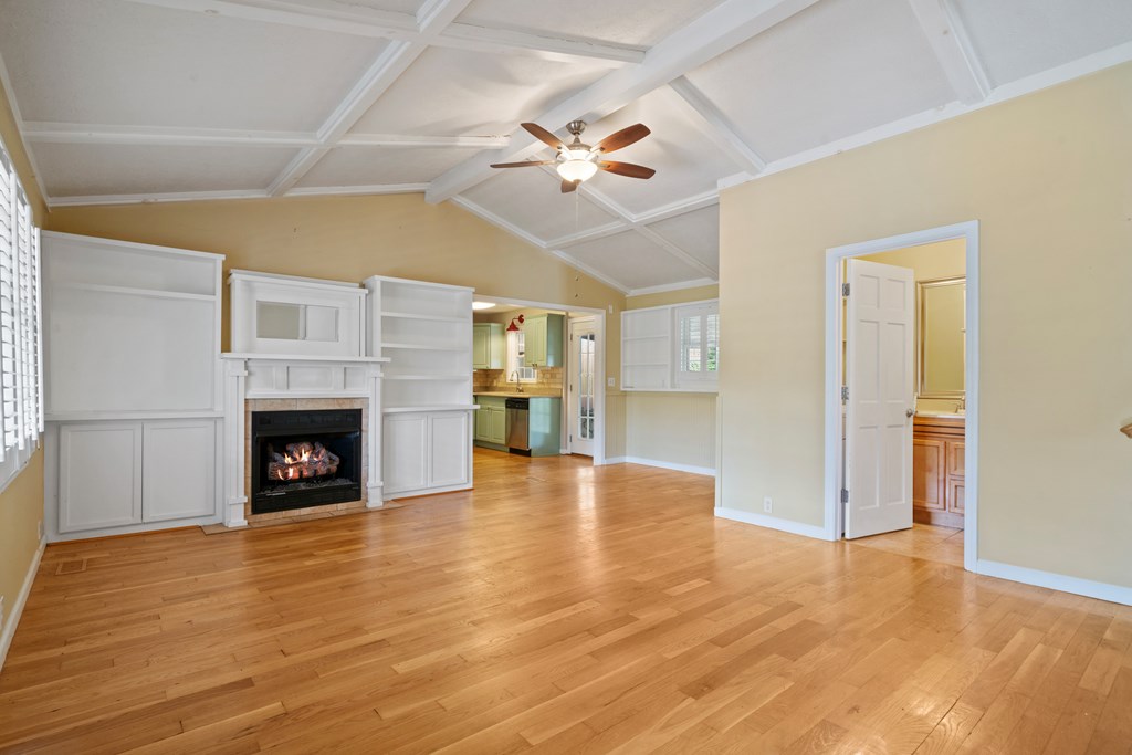 126 College Street Blue Ridge, GA 30513 - Photo 9 of 35