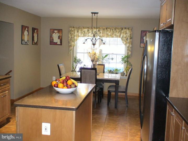 11 Wimbeldon Way Tabernacle, NJ 08088 - Photo 8 of 25 View