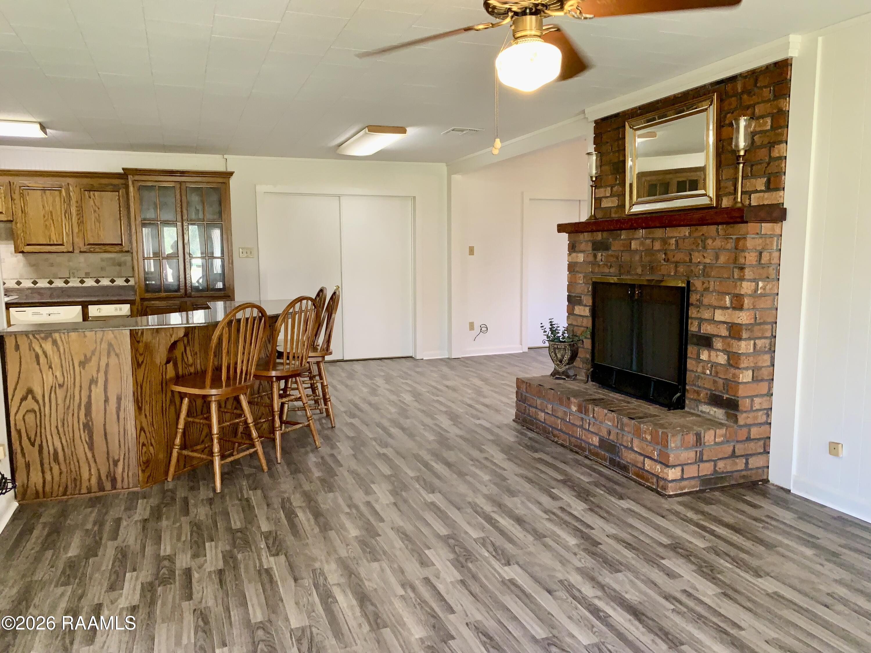 2902 Sugar Mill Road New Iberia, LA 70563 - Photo 14 of 31 Dual Sided Fireplace