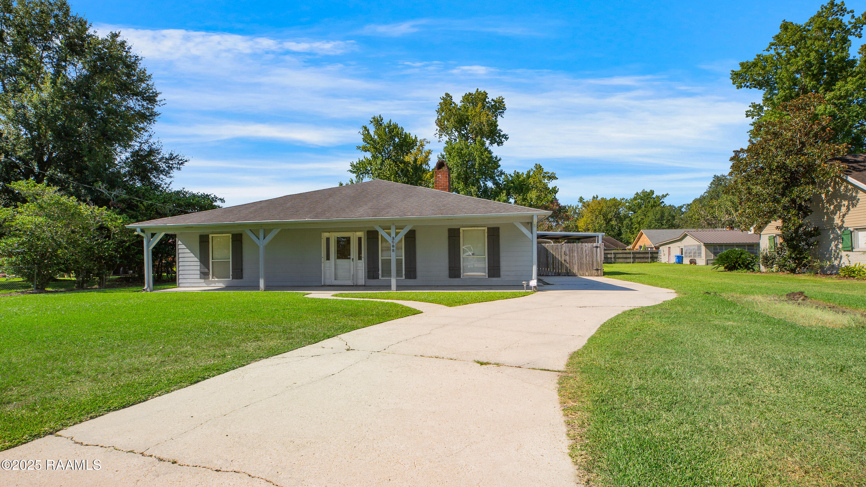 2902 Sugar Mill Road New Iberia, LA 70563 - Photo 2 of 31 2902 Sugar Mill New Iberia-2