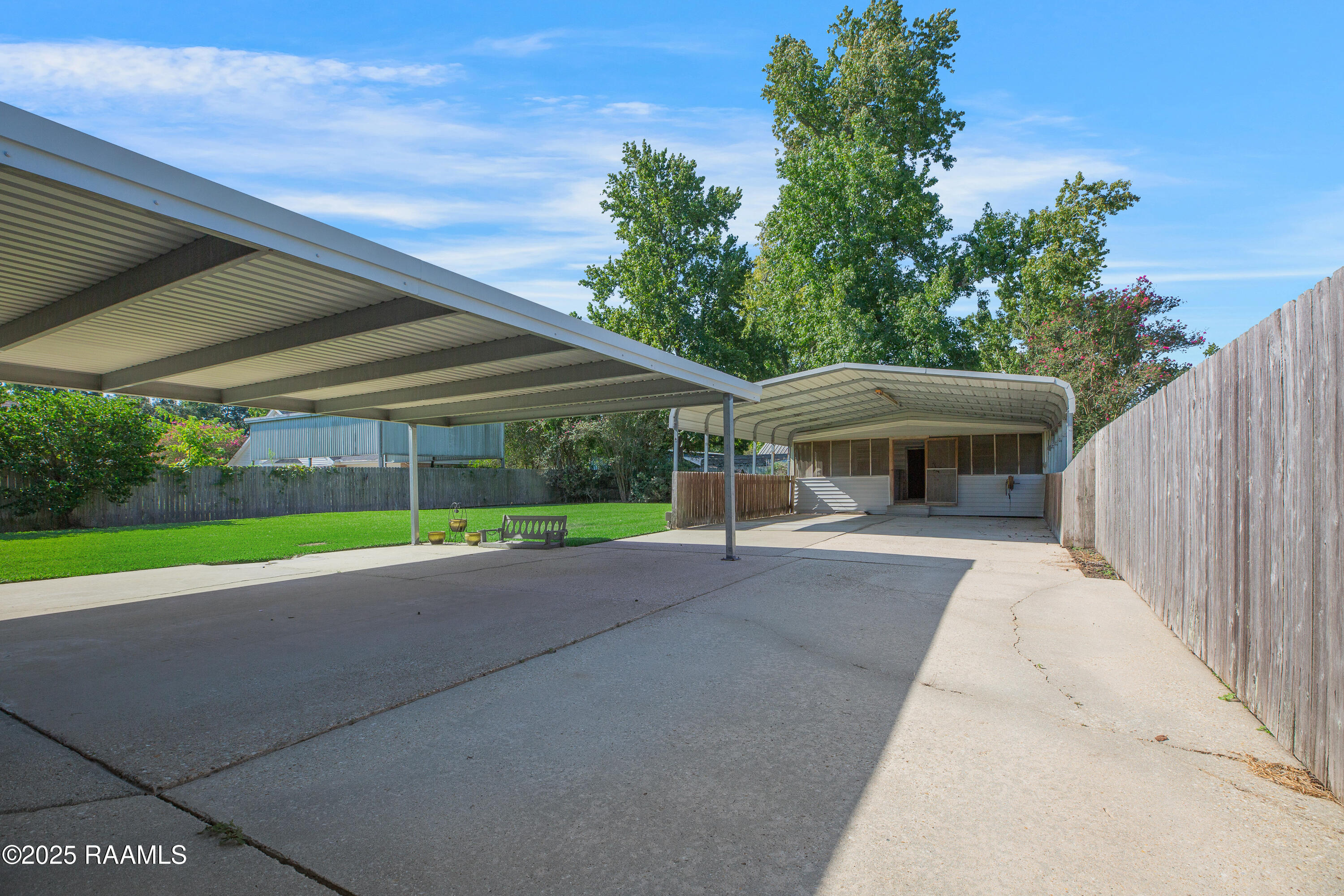 2902 Sugar Mill Road New Iberia, LA 70563 - Photo 23 of 31 2902 Sugar Mill New Iberia-24