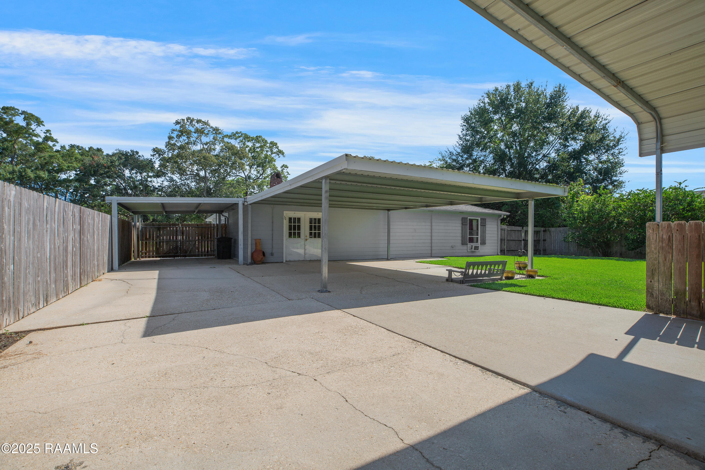 2902 Sugar Mill Road New Iberia, LA 70563 - Photo 24 of 31 2902 Sugar Mill New Iberia-25