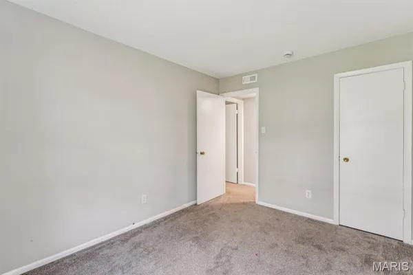 $105,000 | 1718 Herault Place, Unit B, St. Louis, MO 63125