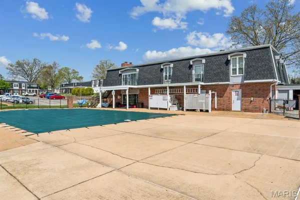 $105,000 | 1718 Herault Place, Unit B, St. Louis, MO 63125