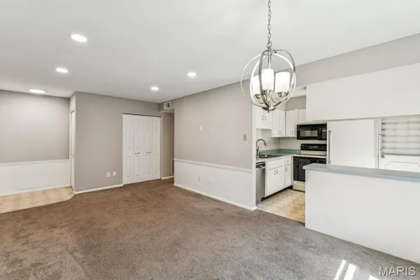 $105,000 | 1718 Herault Place, Unit B, St. Louis, MO 63125