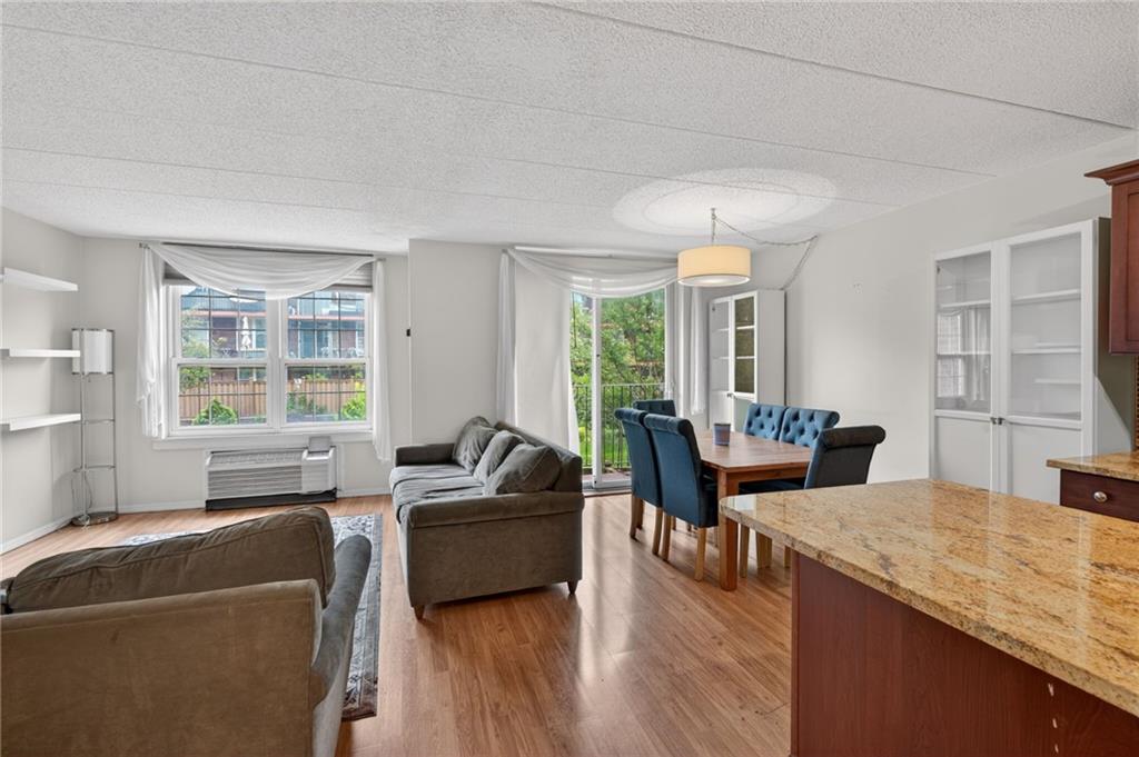 9967 Shore Road, Unit 7B Brooklyn, NY 11209 - Photo 4 of 22