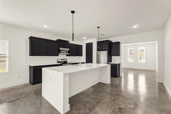 $3,195 | 3003 Alpha Wolf Court, College Station, TX 77845