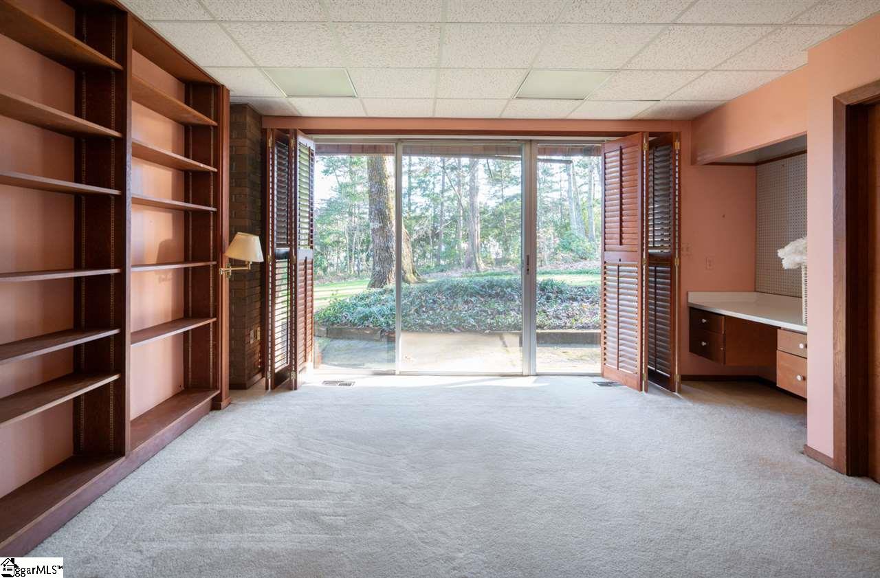 402 Huntington Road Greenville, SC 29615 - Photo 22 of 36