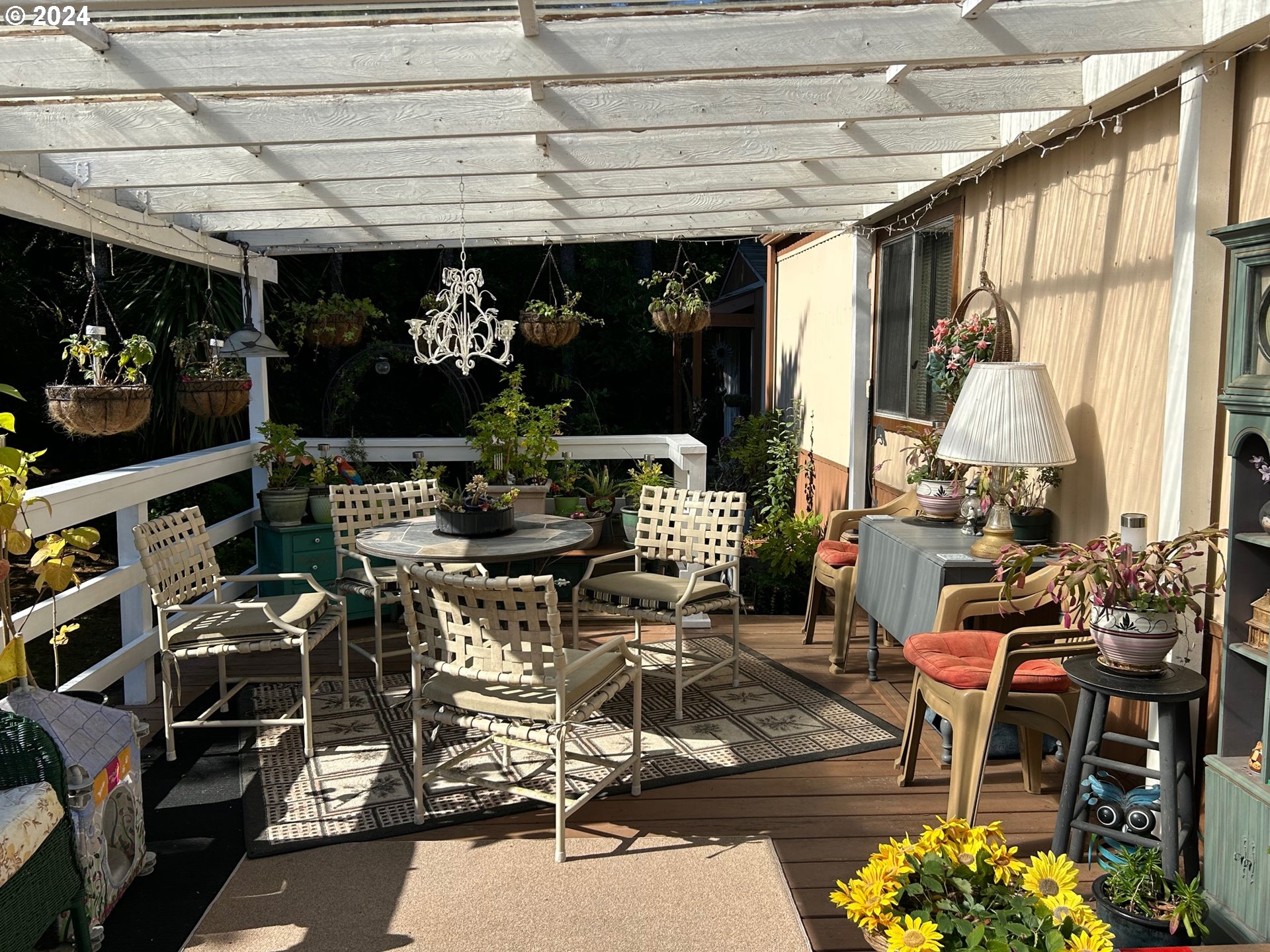 1601 Rhododendron Drive, Unit 516 Florence, OR 97439 - Photo 5 of 33 Covered Patio