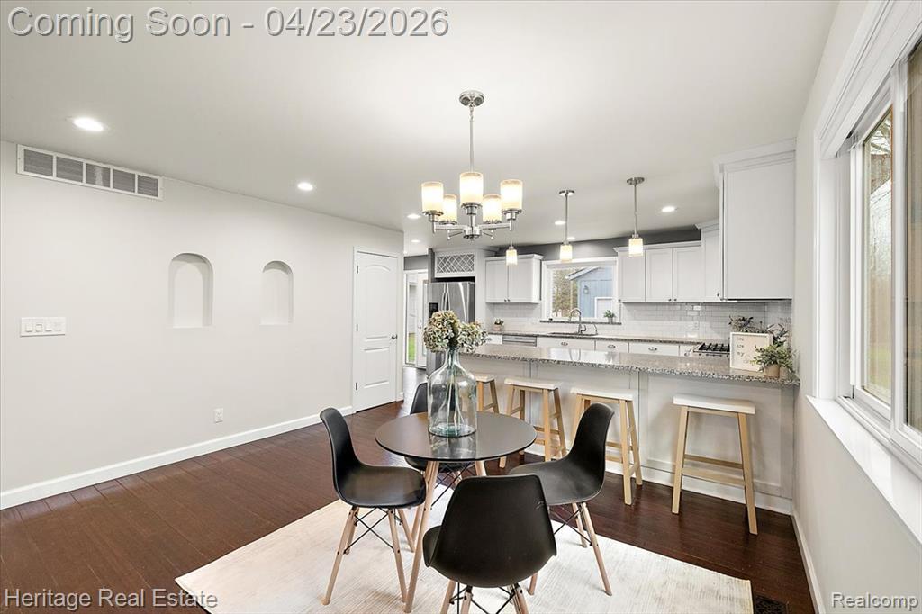 7640 Granite Washington, MI 48094 - Photo 6 of 37