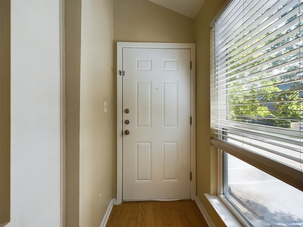 1000 West 26th Street, Unit 210 Austin, TX 78705 - Photo 2 of 19