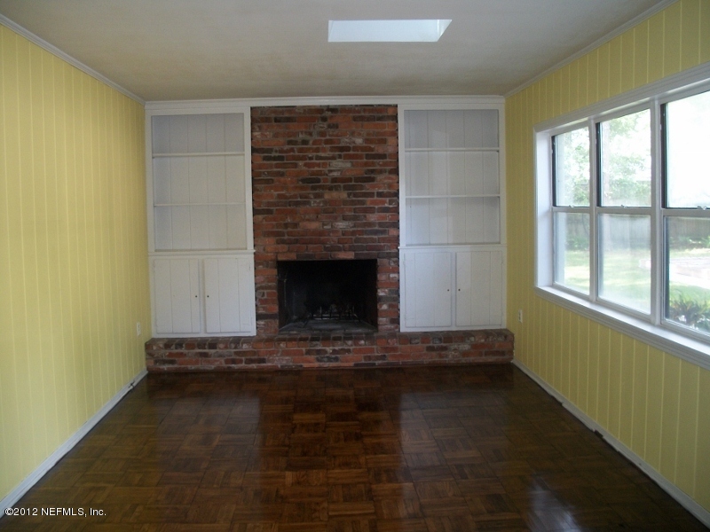 4258 Rapallo Road Jacksonville, FL 32244 - Photo 9 of 14 100_8779 (800x600)