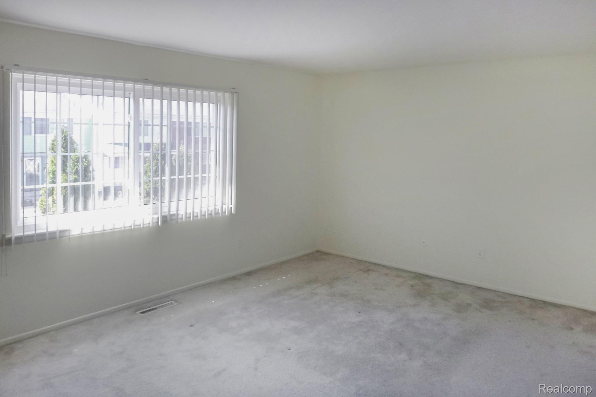 32286 West 12 Mile Road Farmington, MI 48334 - Photo 17 of 24 17-Bedroom.jpg