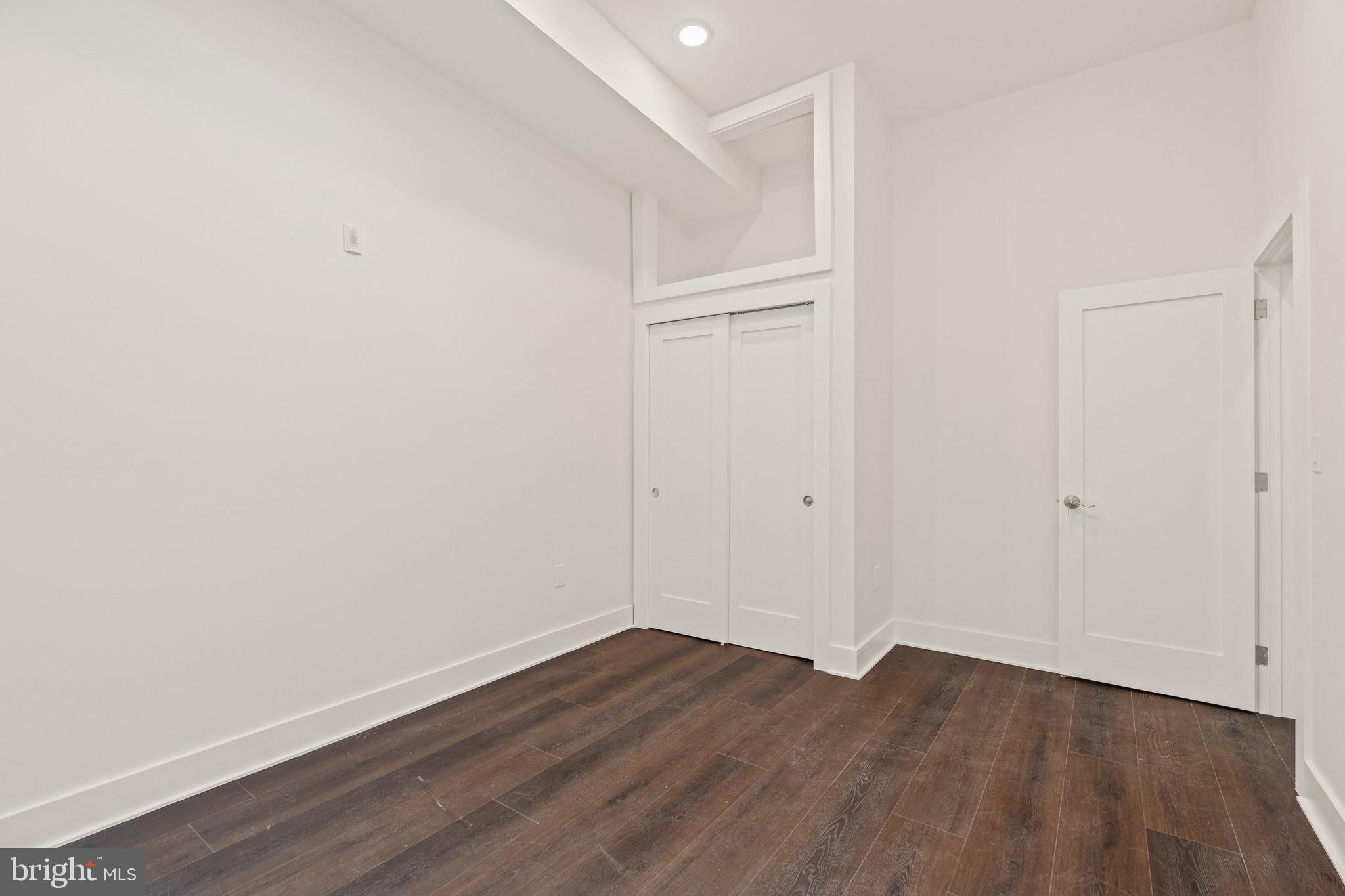 253 North 3rd Street, Unit 4 Philadelphia, PA 19106 - Photo 7 of 16