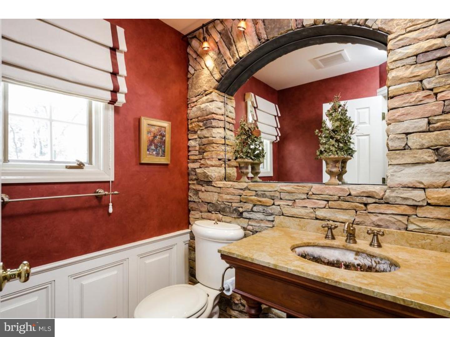 4497 Province Line Road Princeton, NJ 08540 - Photo 13 of 25 Powder Room