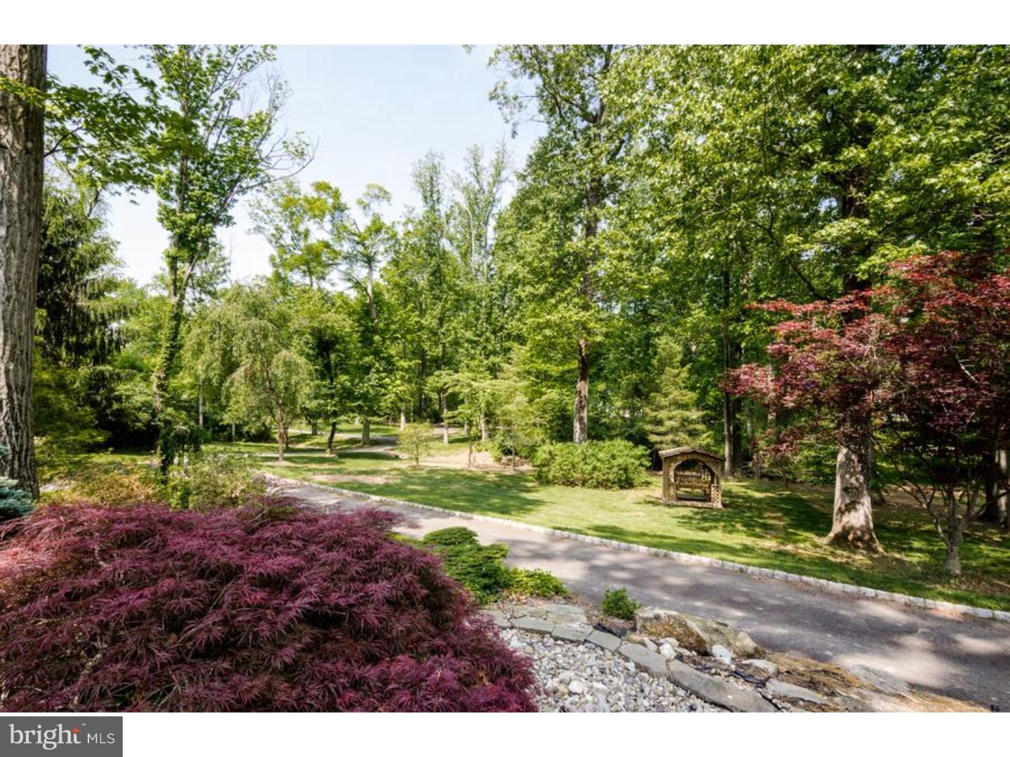 4497 Province Line Road Princeton, NJ 08540 - Photo 25 of 25 Driveway