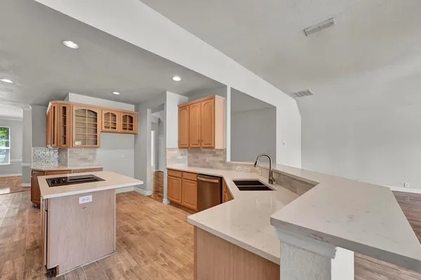 $7,250 | 306 Canyon Lake Drive, Southlake, TX 76092