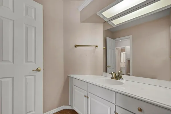 $7,250 | 306 Canyon Lake Drive, Southlake, TX 76092
