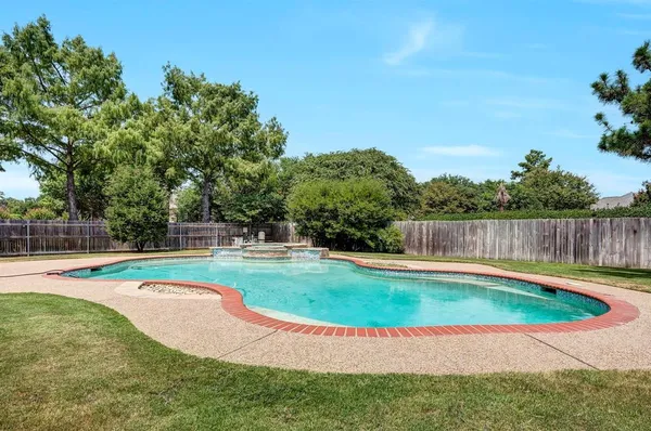 $7,250 | 306 Canyon Lake Drive, Southlake, TX 76092