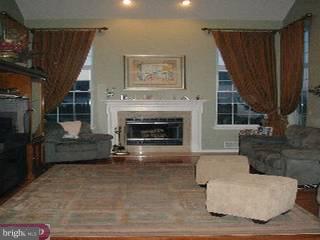 30 Wendover Road East Windsor, NJ 08520 - Photo 4 of 6