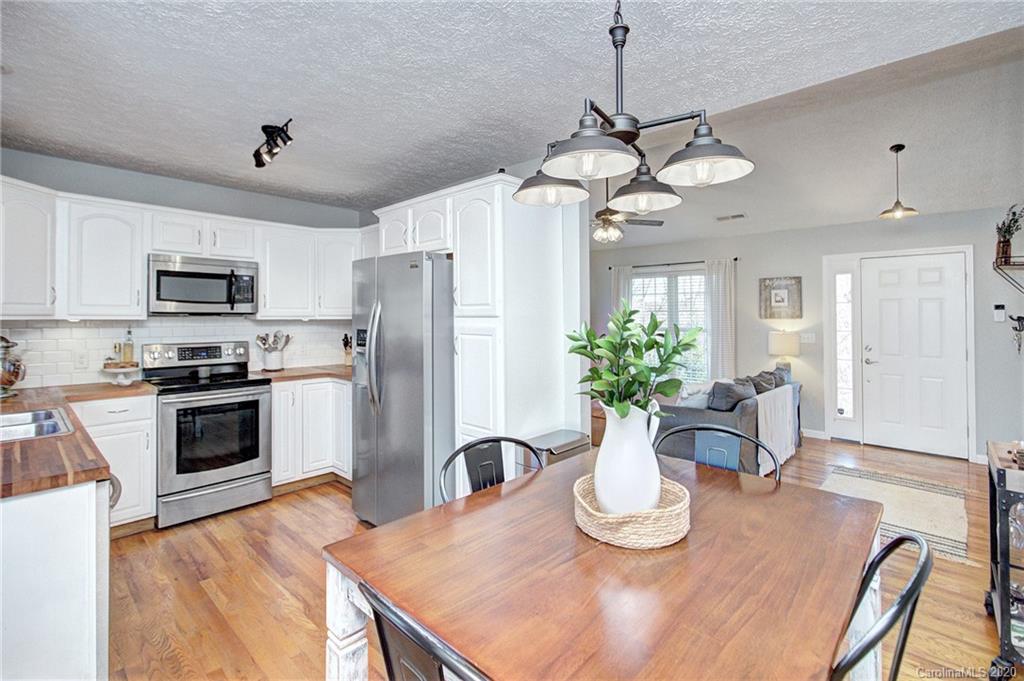 229 Morgan Road Candler, NC 28715 - Photo 8 of 32 Gallery Image 8