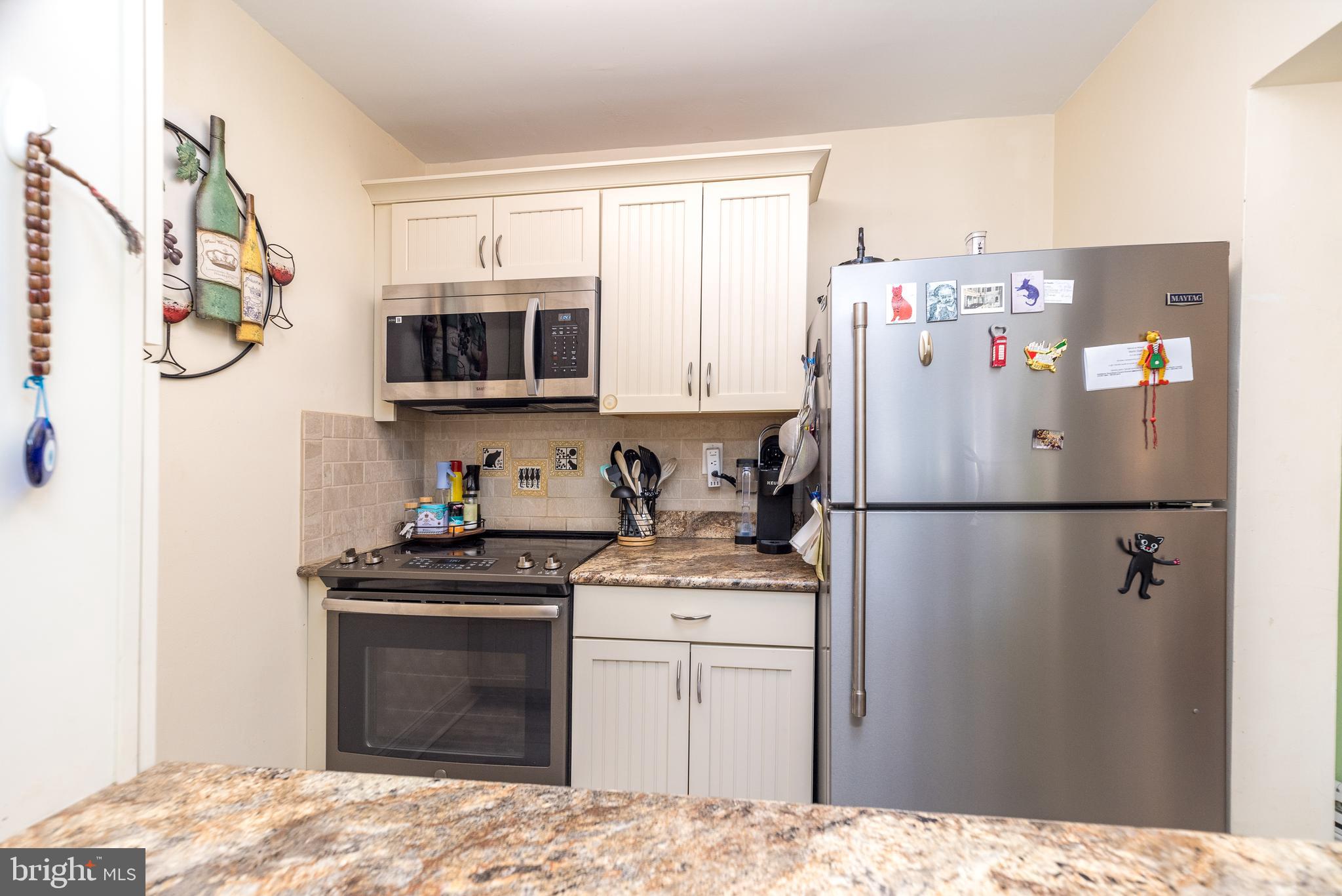 1610 The Fairway, Unit 304W Jenkintown, PA 19046 - Photo 13 of 30 Kitchen