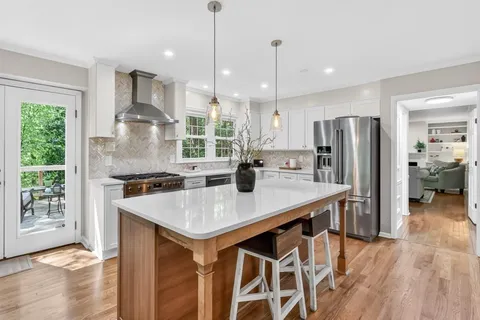 $800,000 | 1420 Lafayette Lane Northeast, Marietta, GA 30068