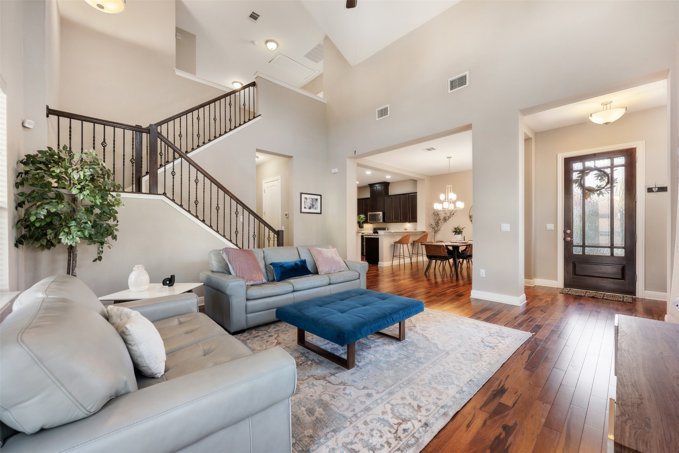 2505 Hopsack Mills Road Austin, TX 78748 - Photo 3 of 40 Beautiful 2-story living room with gleaming hardwood floors.