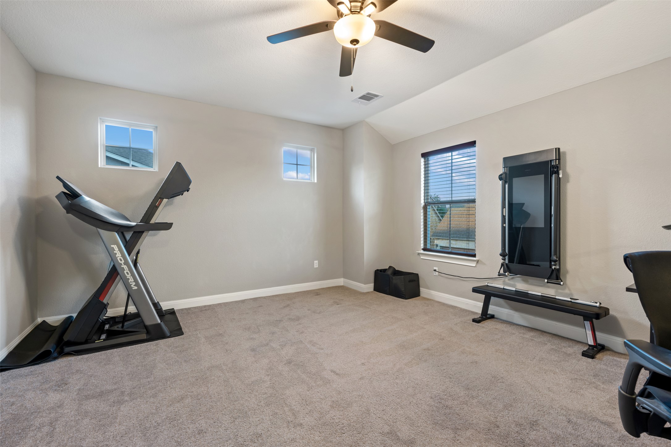 2505 Hopsack Mills Road Austin, TX 78748 - Photo 30 of 40 Large bonus room upstairs the could also be converted into a private living space with office.