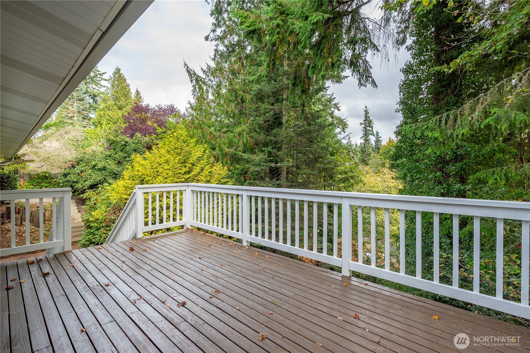 8732 209th Place Southwest Edmonds, WA 98026 - Photo 32 of 39 a balcony with wooden floor and fence