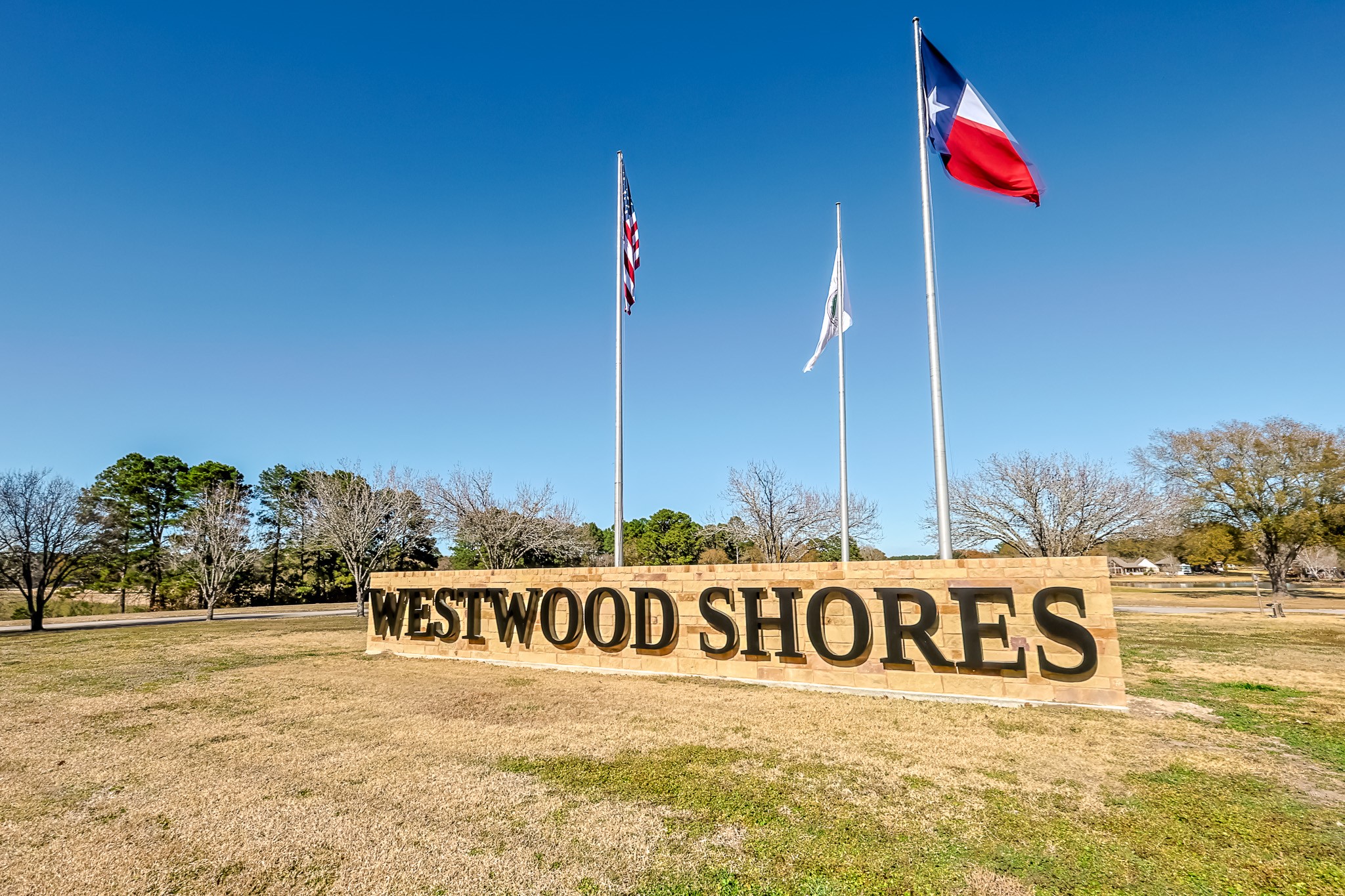 15 Great Oak Trinity, TX 75862 - Photo 15 of 26 a street sign that is on a pole