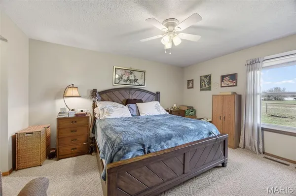 $279,900 | 301 Plane View, Lebanon, MO 65536