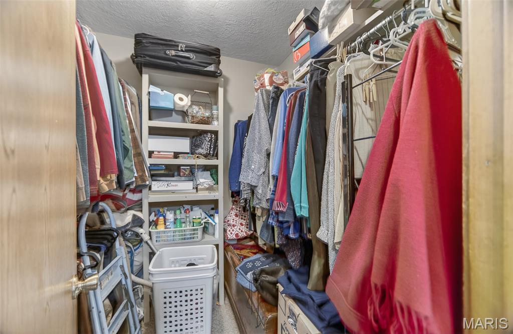 301 Plane View Lebanon, MO 65536 - Photo 23 of 48